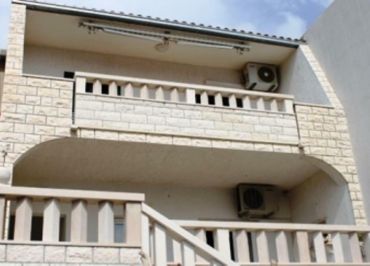 Apartment Irena Bol Luaran gambar